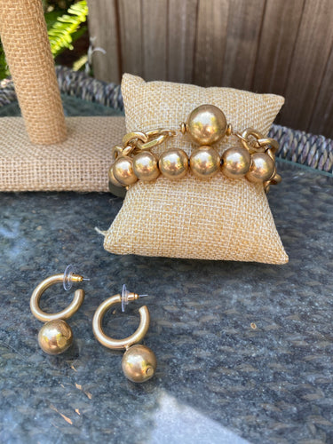 Balcony Women Beaded Bracelet and Earring Set